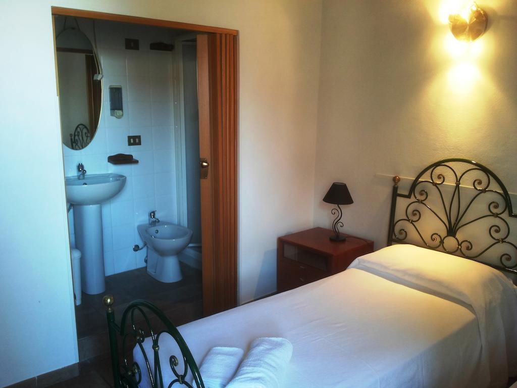 Mamajuana Hotel Alghero Room photo
